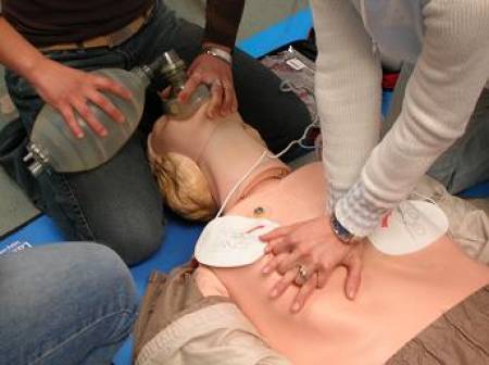 Corso di Formazione ECM “BLSD - Retraining (Basic Life Support-Defibrillation)” Ed. 1^ e 2^